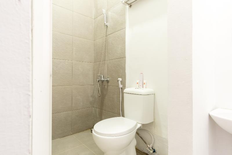 Oyo 835 Metropolitan Home Stay Medan Exterior foto