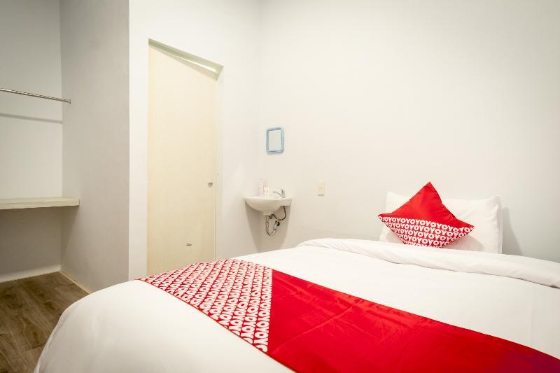 Oyo 835 Metropolitan Home Stay Medan Exterior foto